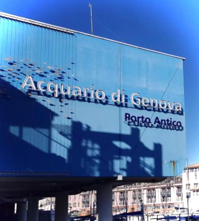 Porto Antico, Genoa